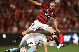 西悉尼流浪者技战术演练密集,冲刺冠军全力以赴 西悉尼流浪者技战术演练密集,冲刺冠军全力以赴