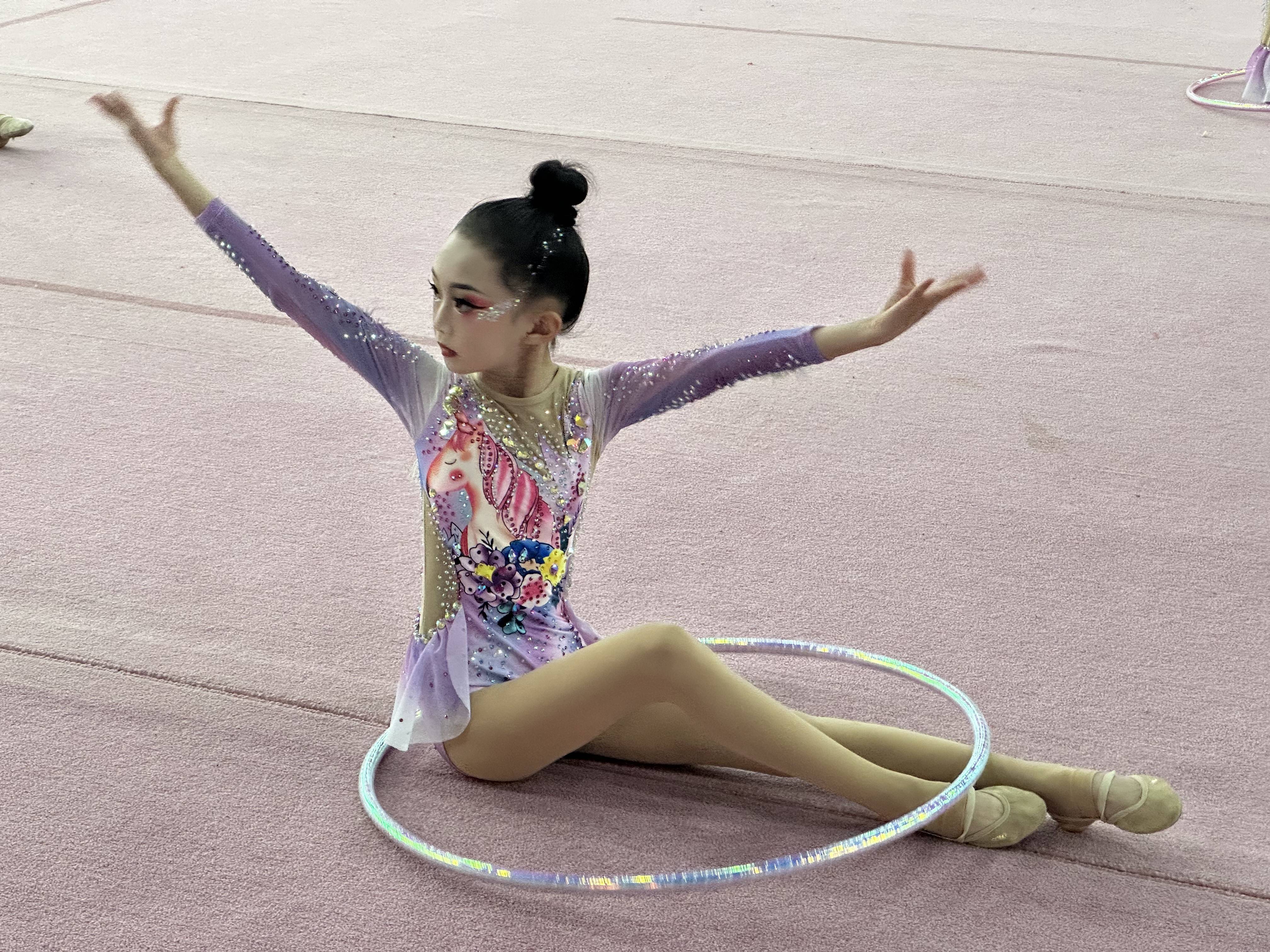 关于体操比赛新星崛起,轰动一时受人瞩目的信息 关于体操比赛新星崛起,轰动一时受人瞩目的信息