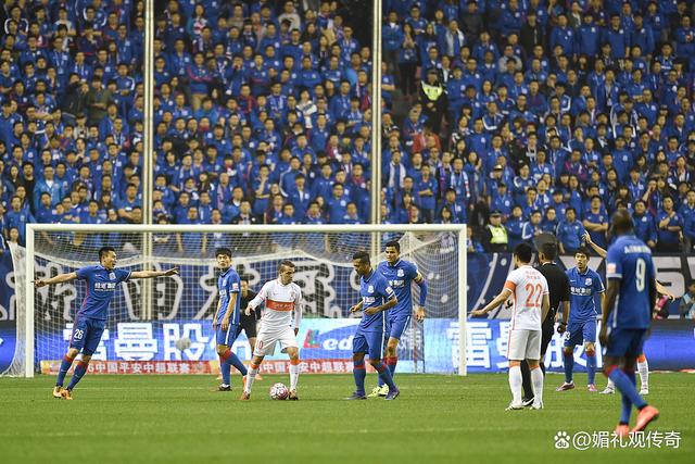 苏亚雷斯梅开二度,帮助球队大胜对手的简单介绍 苏亚雷斯梅开二度,帮助球队大胜对手的简单介绍