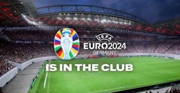 爱游戏亚洲官网-国际性的足球赛事中，一支队伍以强大实力脱颖而出