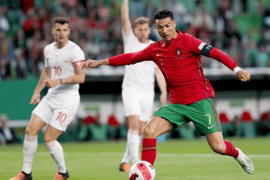 捷克队晋级欧洲预选赛八强,表现稳健 捷克队晋级欧洲预选赛八强,表现稳健