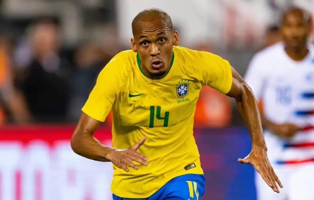 爱游戏登录-利物浦球员连日来表现出色，积极备战未来比赛的简单介绍