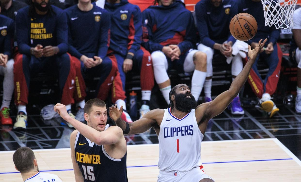 关于步行者战胜森林狼,西部前八势不可挡的信息 关于步行者战胜森林狼,西部前八势不可挡的信息