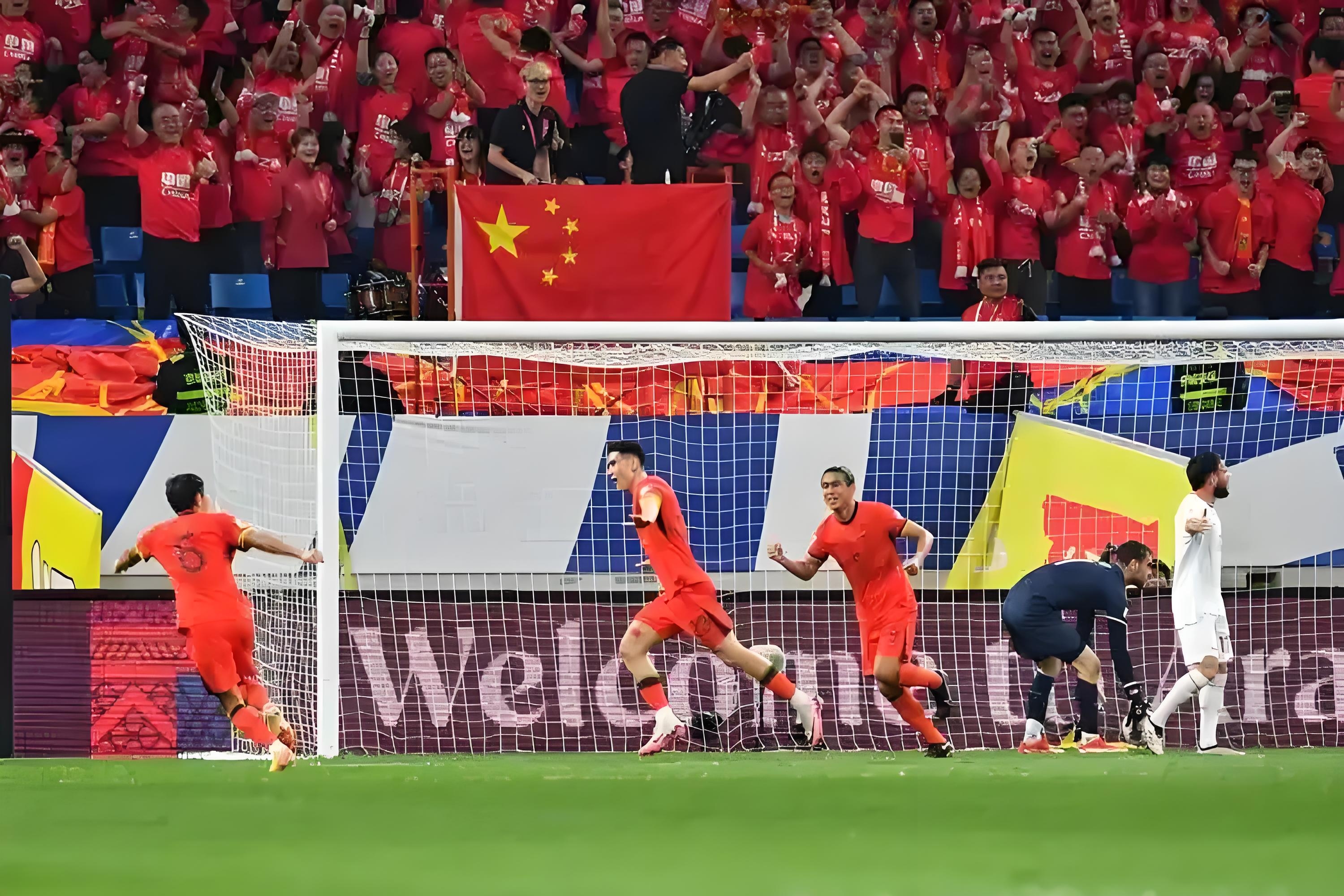 爱游戏新闻-阿森纳青训新星崭露头角，助球队取得胜利