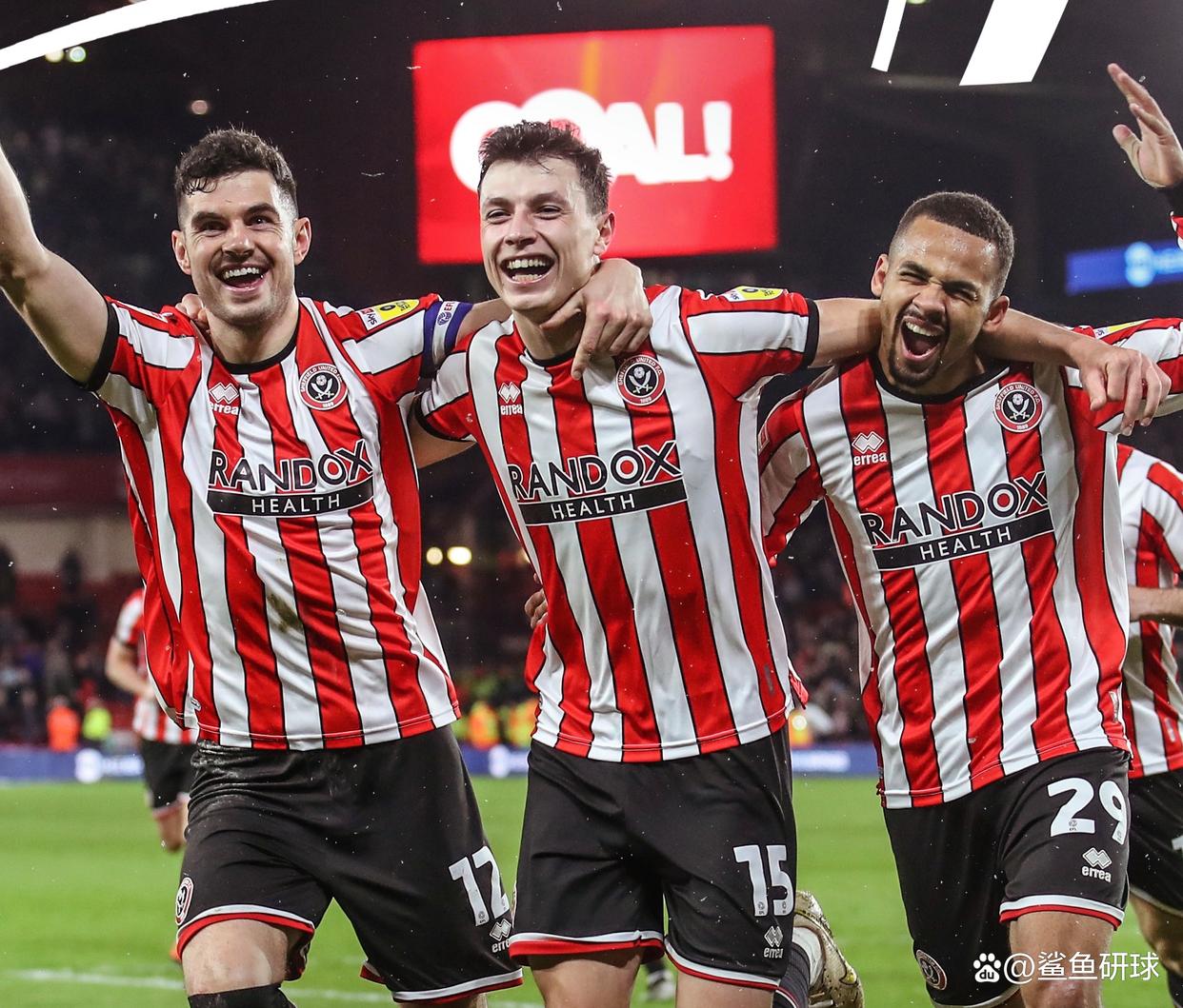 爱游戏app-包含谢菲联实现连胜，水晶宫阵容齐整逼平对手的词条