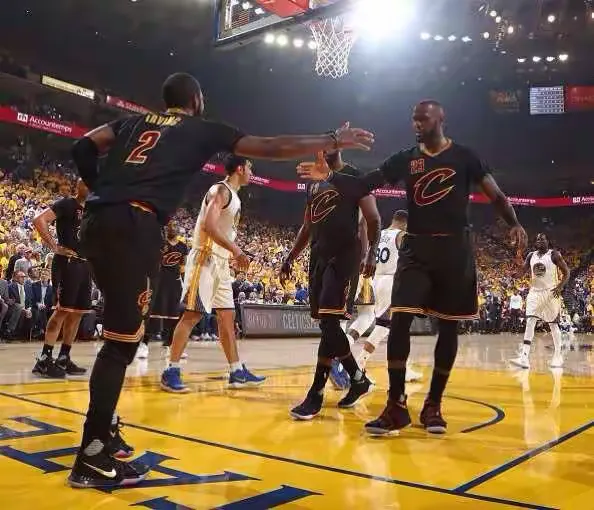 欧锦赛资格赛决胜关键时刻巅峰对决