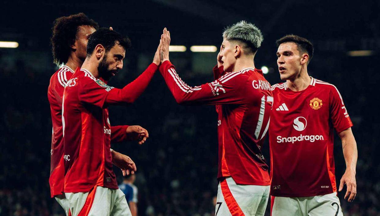 曼联客场惨败，英超争冠形势紧张！