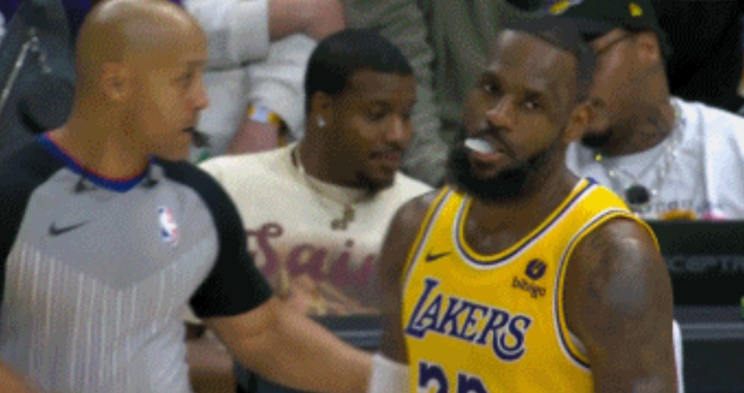 爱游戏官网-包含老鹰再遭逆转惨败，全队状态低迷的词条