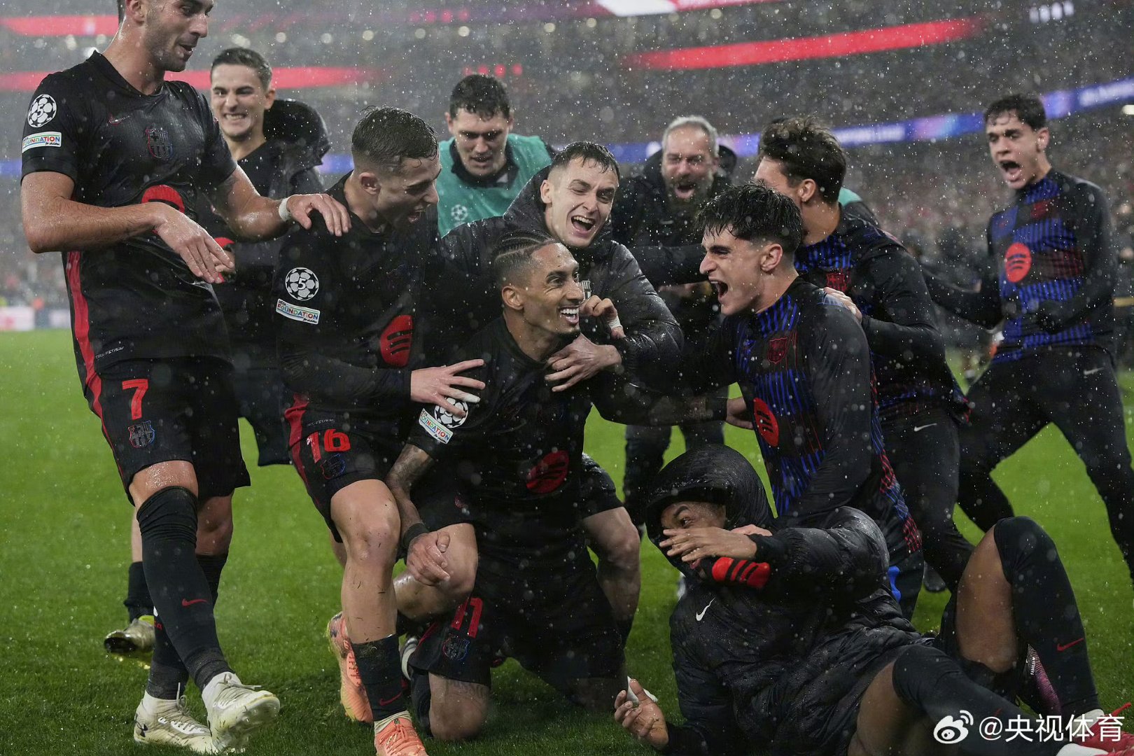 爱游戏中国官网-谢菲联不敌对手，冲击欧联杯名额受挫的简单介绍