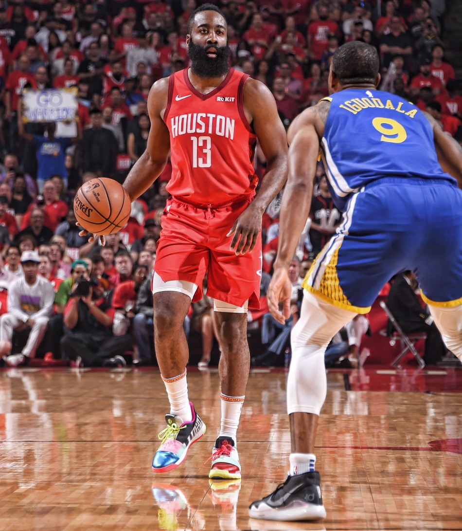 天津泰达争分夺秒扳平比分,坚持不懈取得平局的简单介绍 天津泰达争分夺秒扳平比分,坚持不懈取得平局的简单介绍